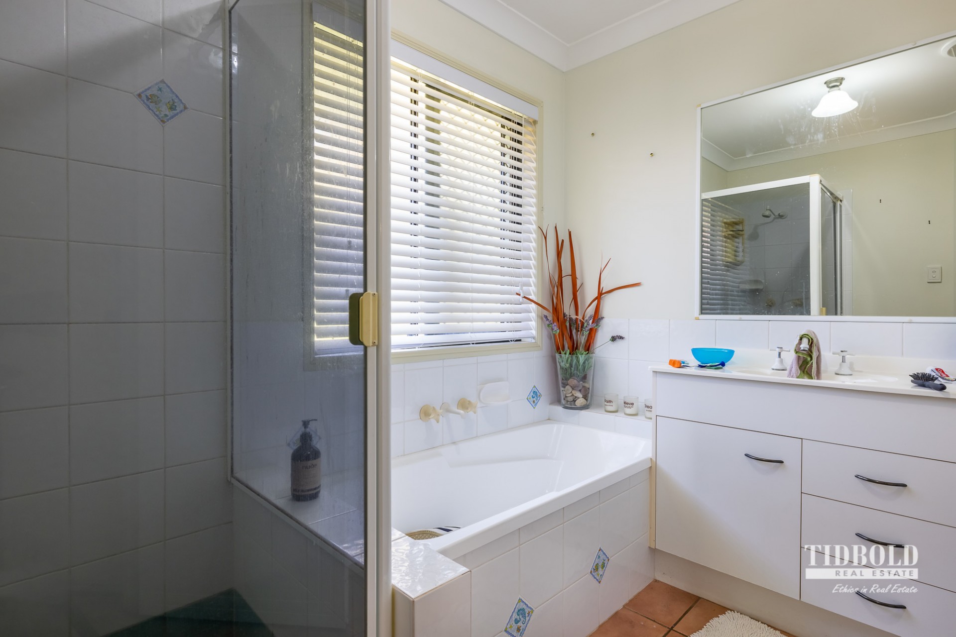2 Westburn Court, Redland Bay - Thumbnail 8
