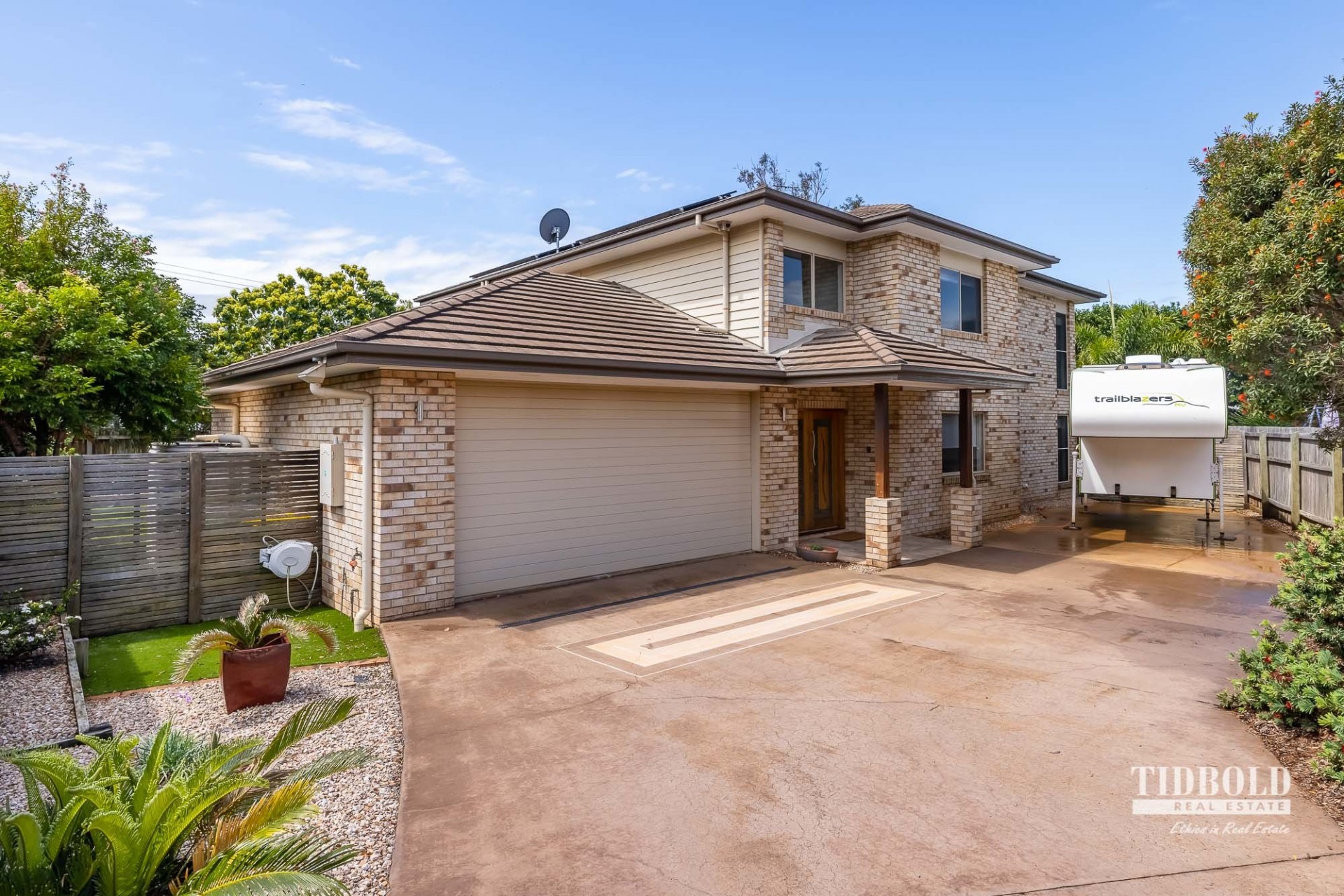 17 Creedin Court, Redland Bay - Thumbnail 2