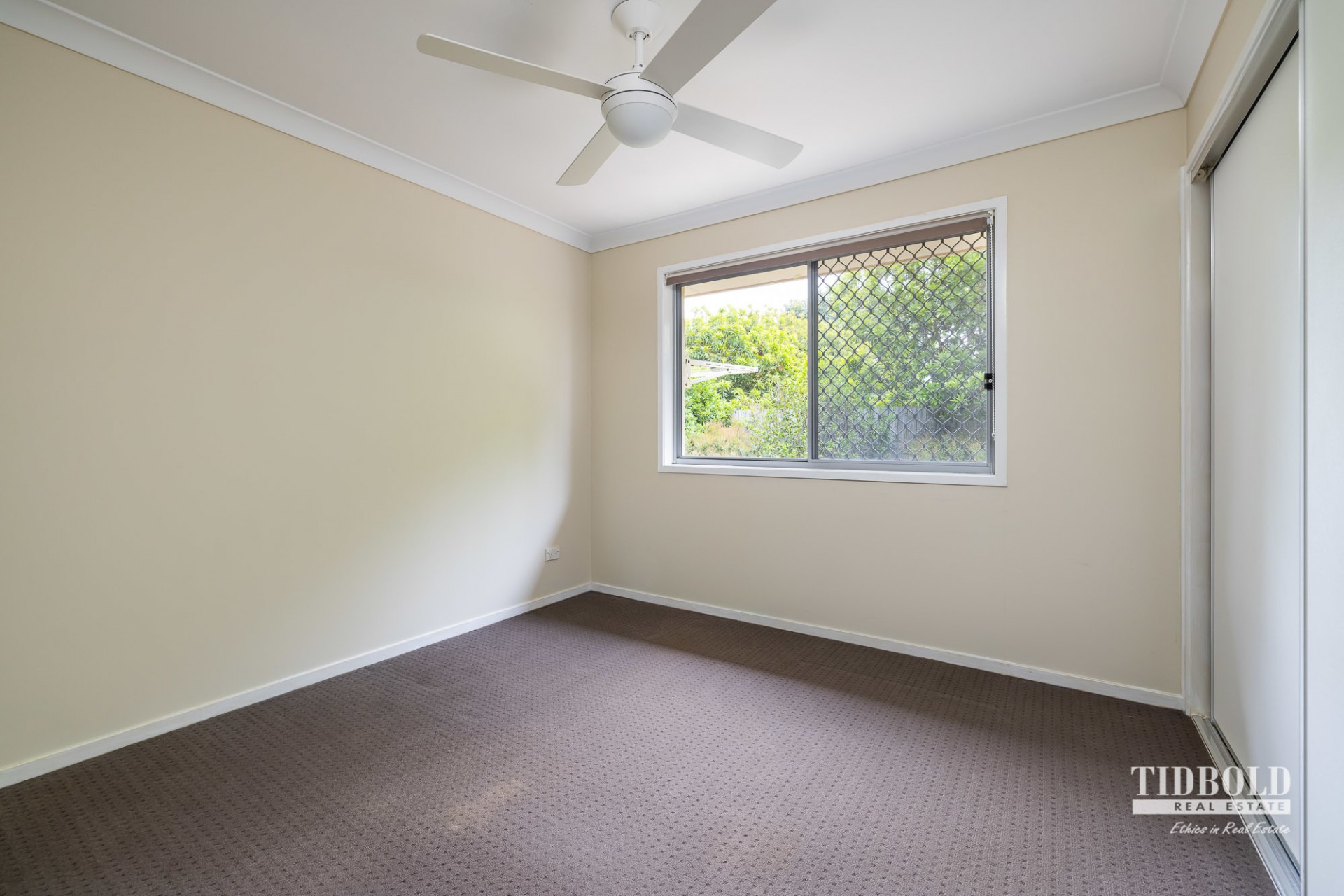 17 Keswick Place, Redland Bay - Thumbnail 7