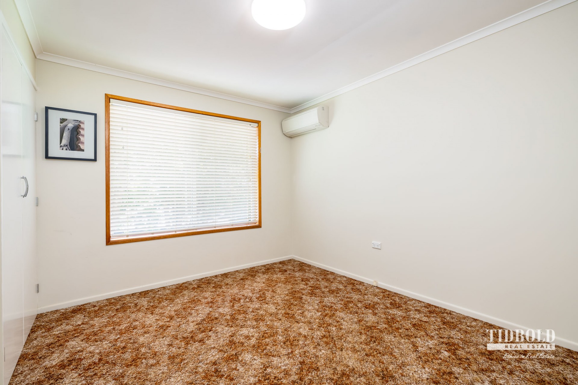 221-223 Dart Street, Redland Bay - Thumbnail 8