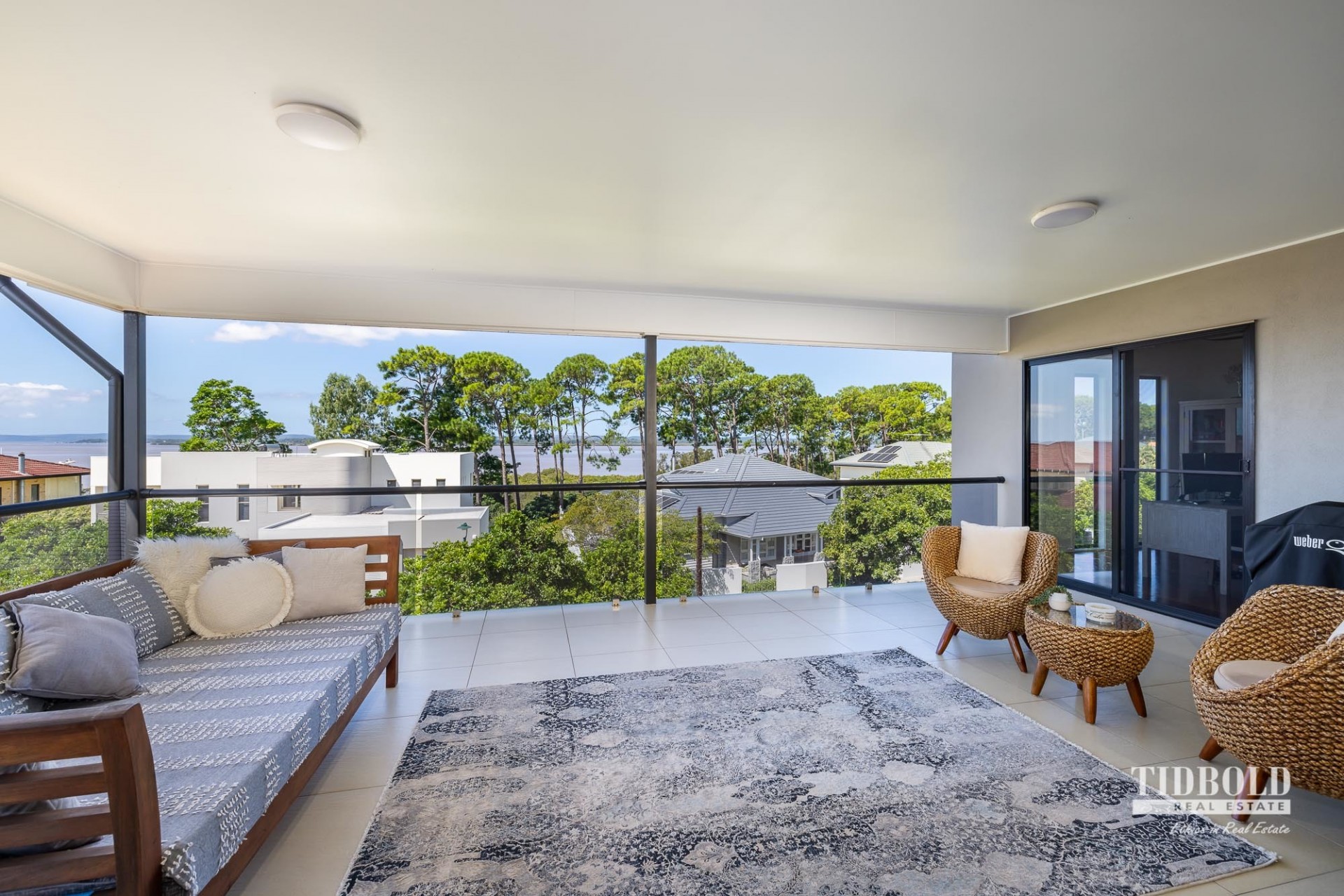 16 The Rampart, Redland Bay - Thumbnail 3