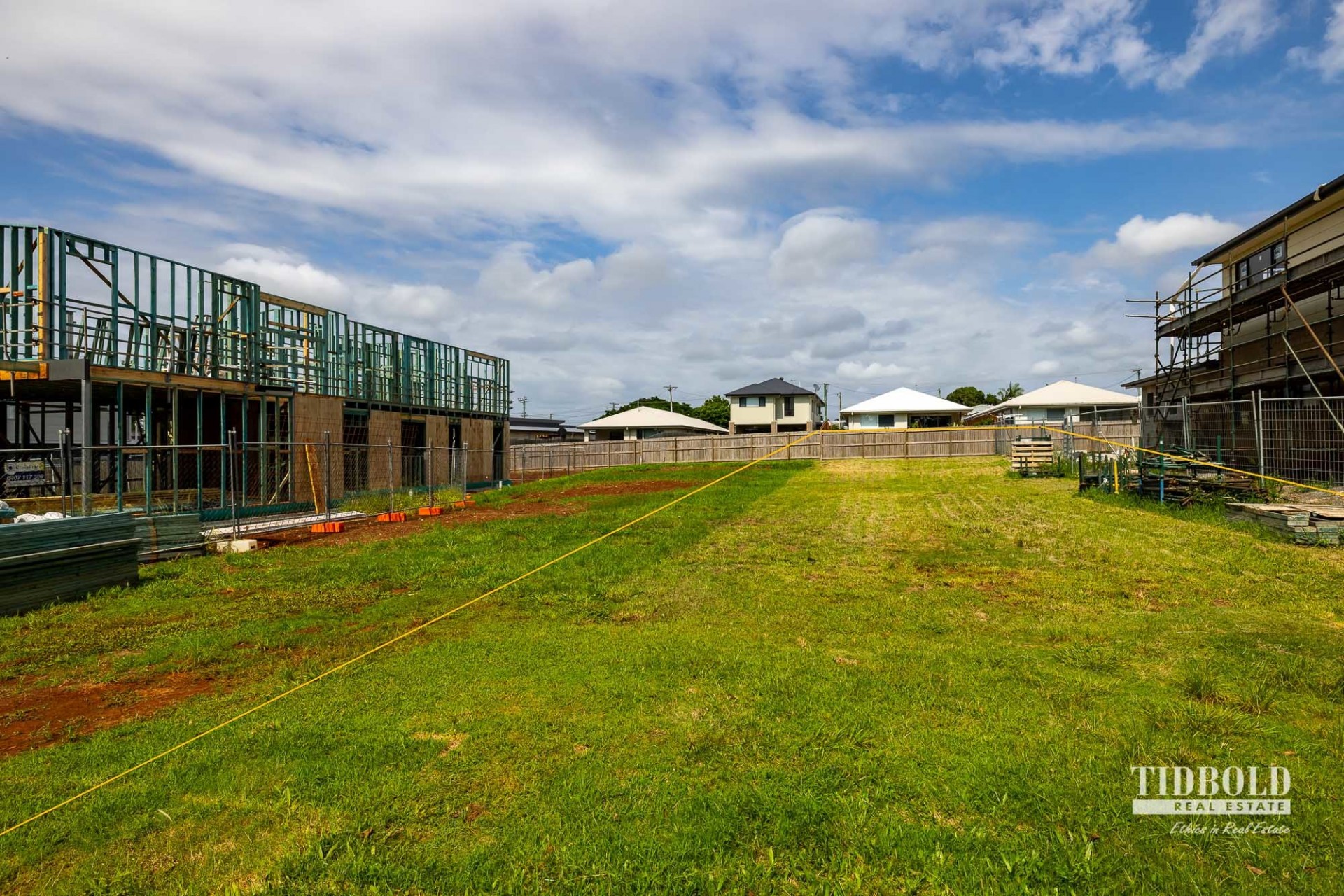 121 Esplanade, Redland Bay - Thumbnail 2