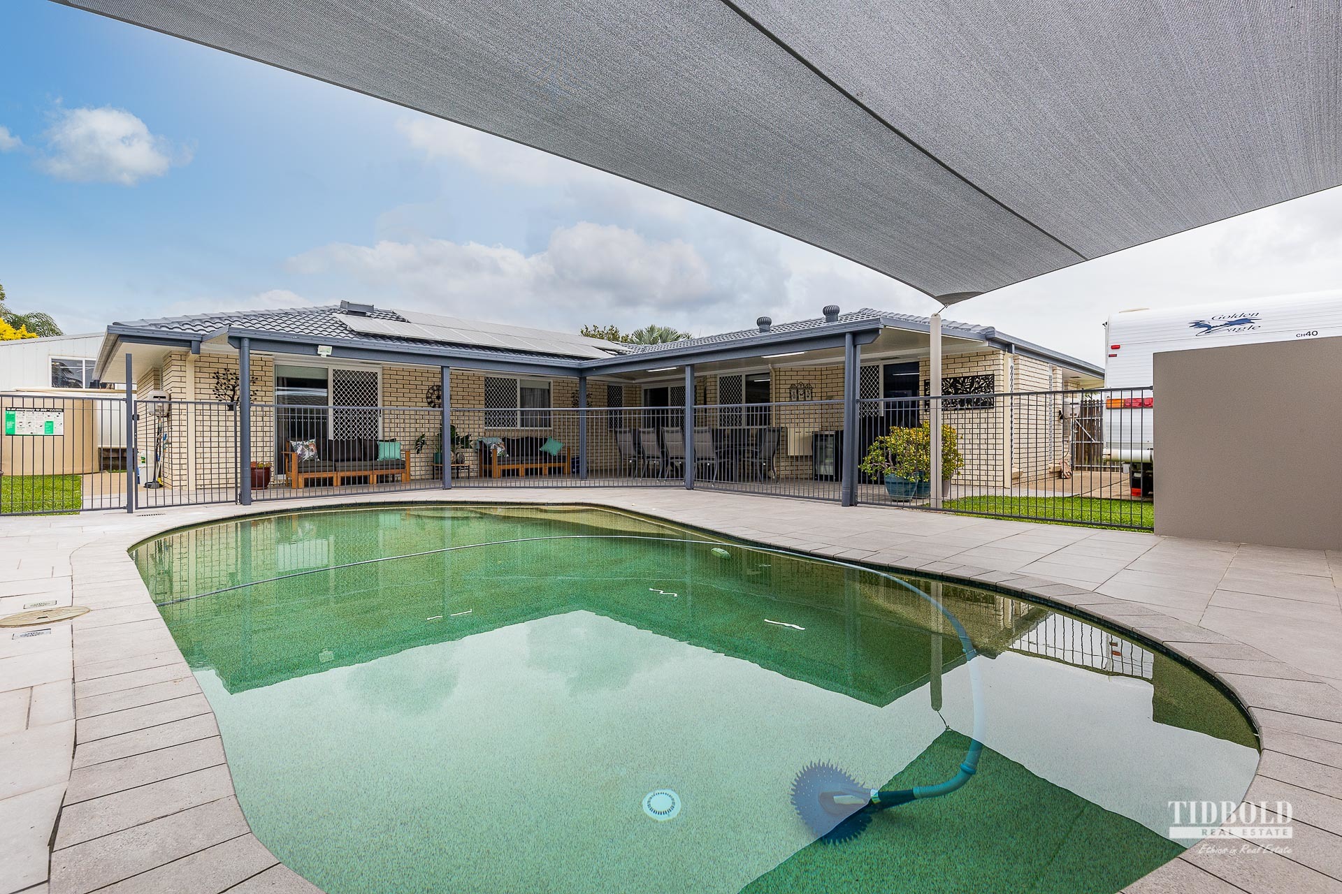 10 Sauvignon Court, Thornlands - Thumbnail 2
