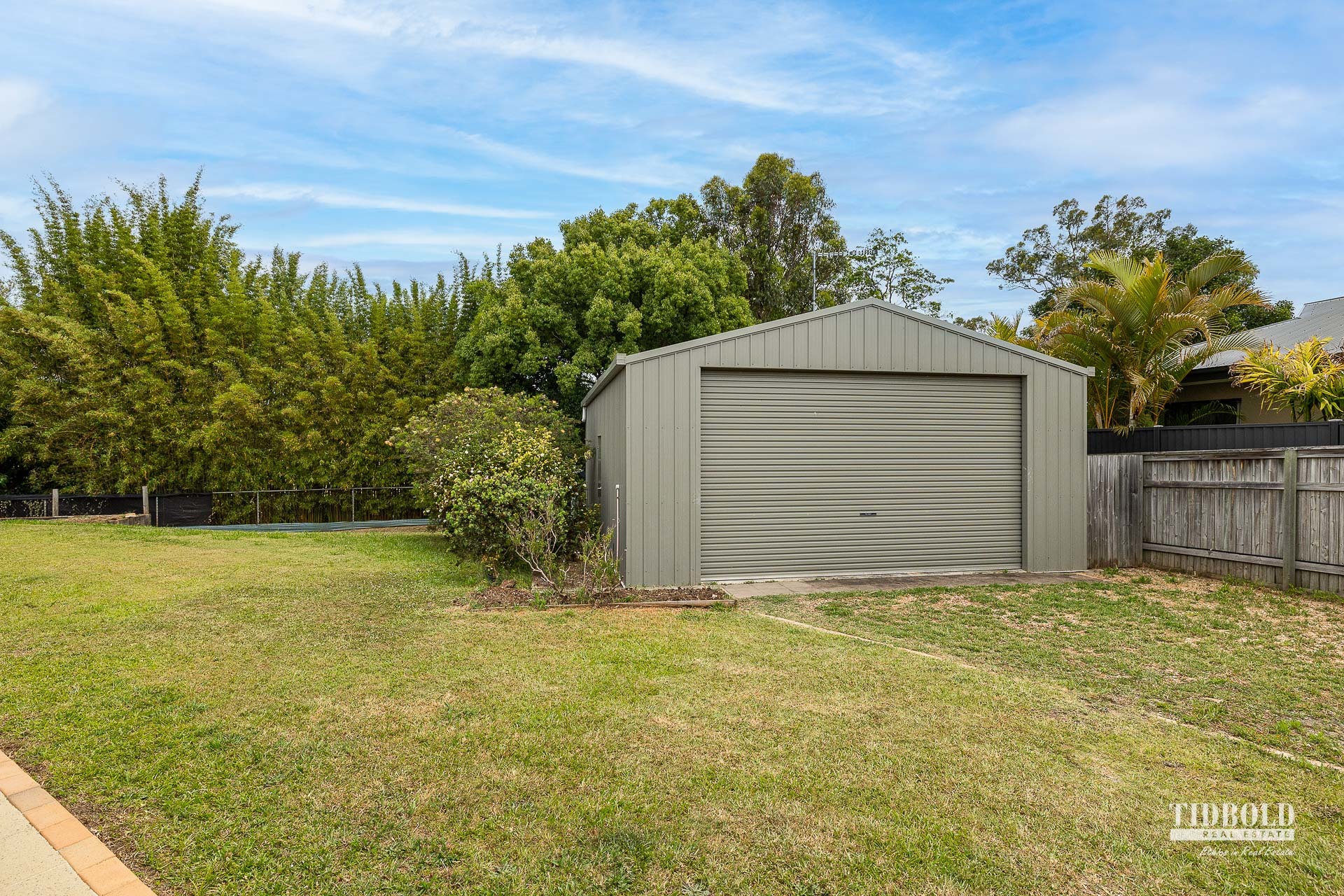 13-15 Turtle Place, Redland Bay - Thumbnail 8