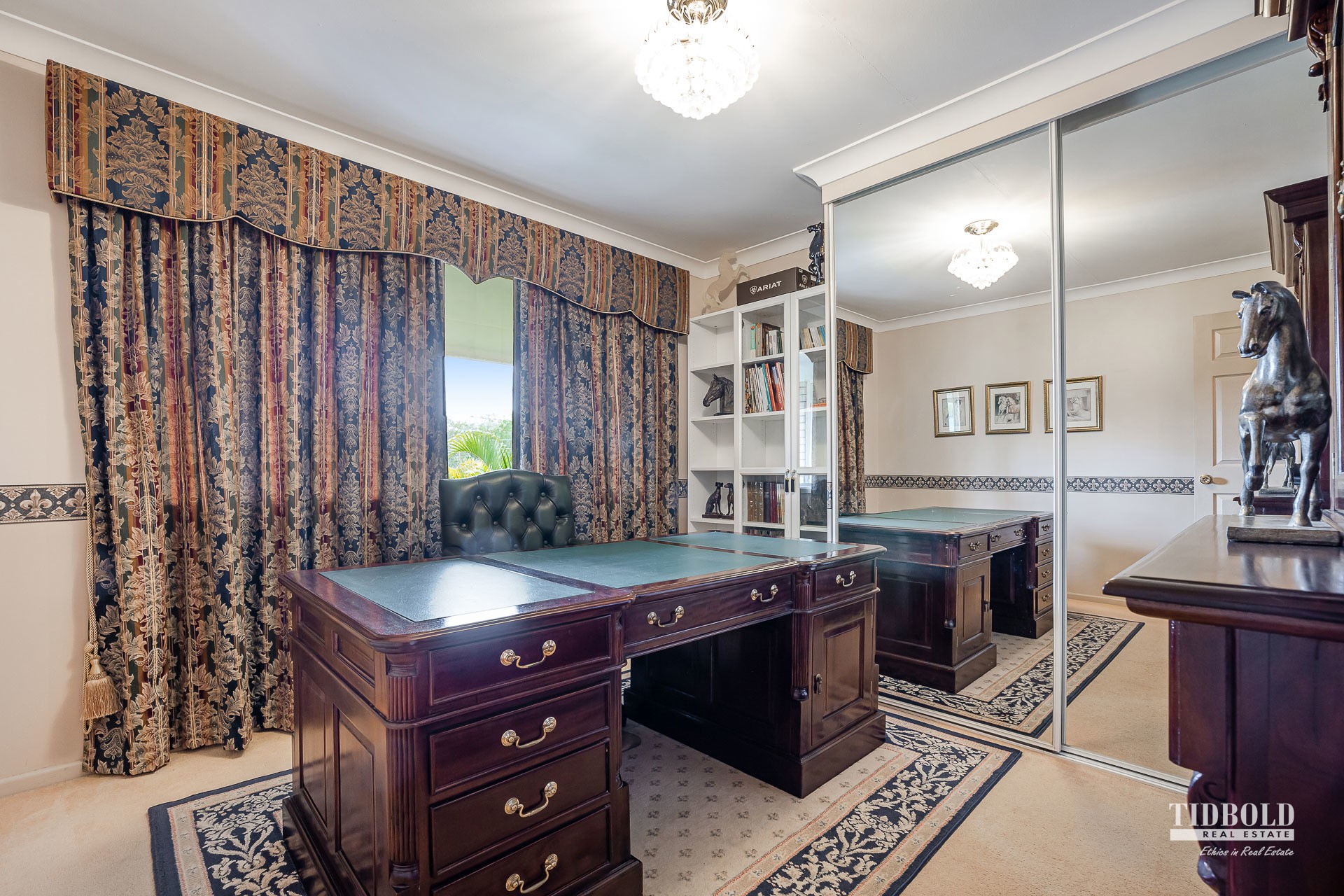 10 Lorrimore Street, Macgregor > Tidbold Real Estate