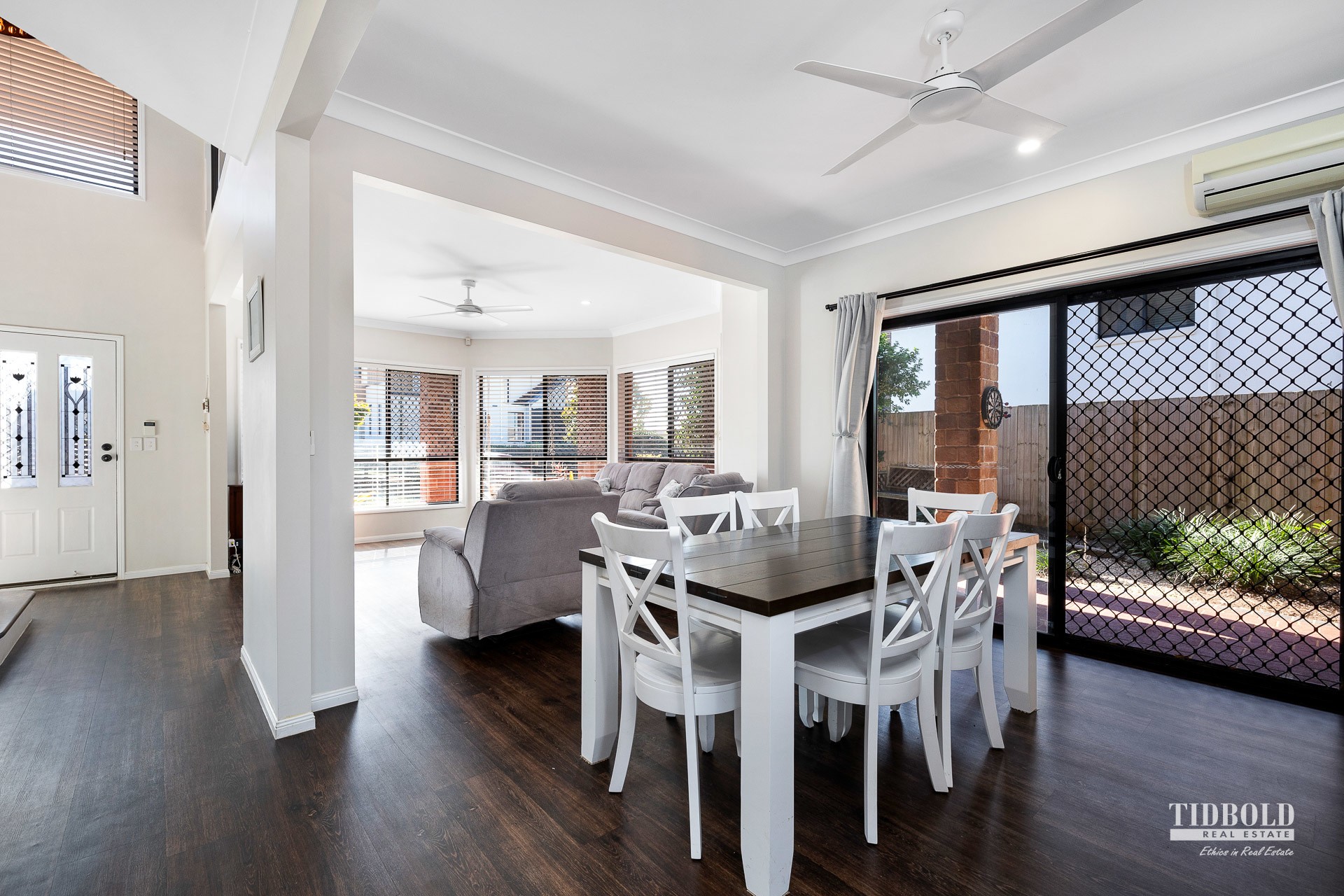 31 Attenborough Circuit, Redland Bay > Tidbold Real Estate