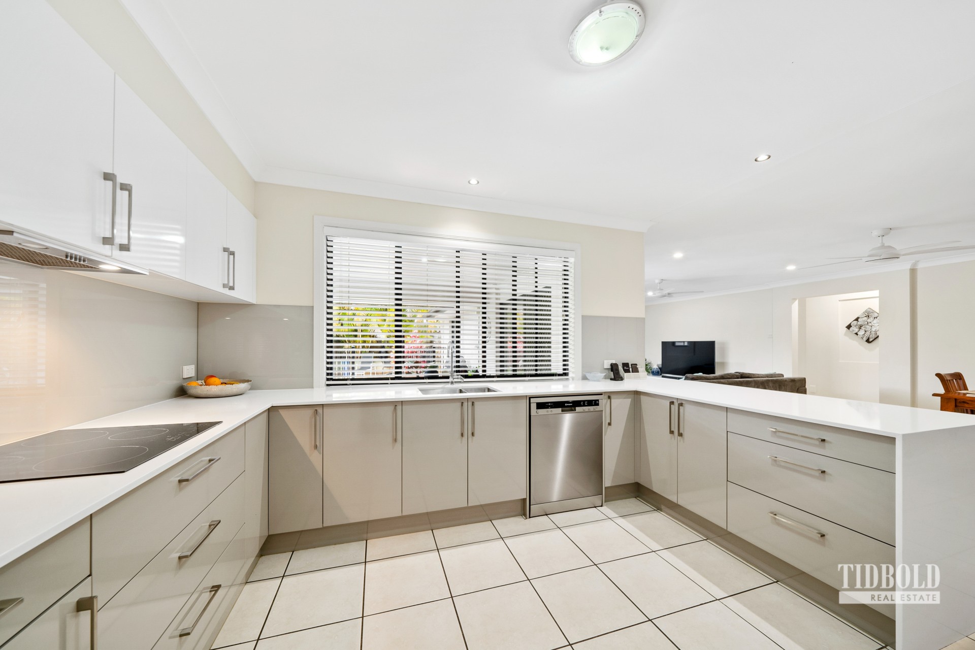 11 Bush Cherry Place, Thornlands - Thumbnail 8