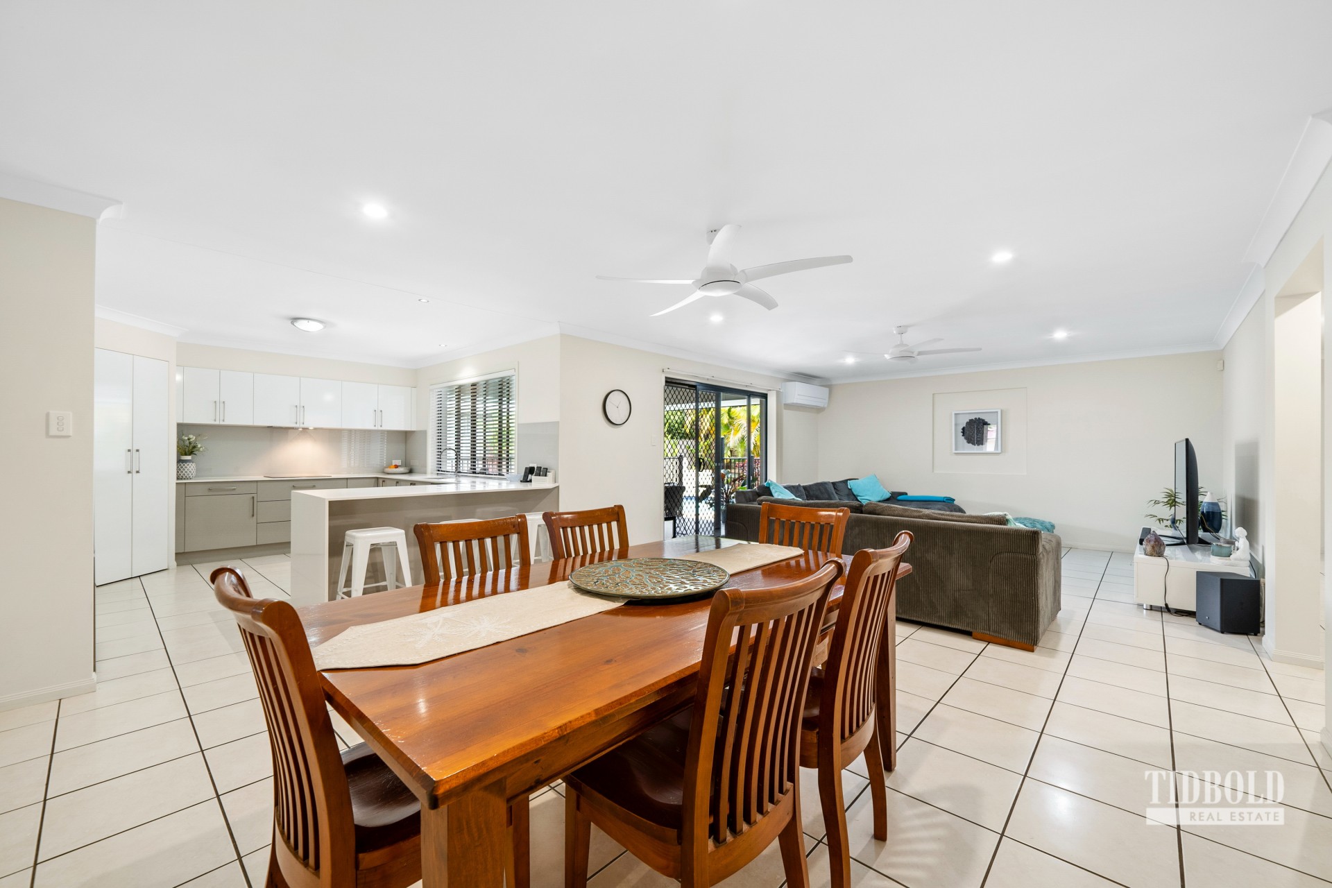 11 Bush Cherry Place, Thornlands - Thumbnail 2