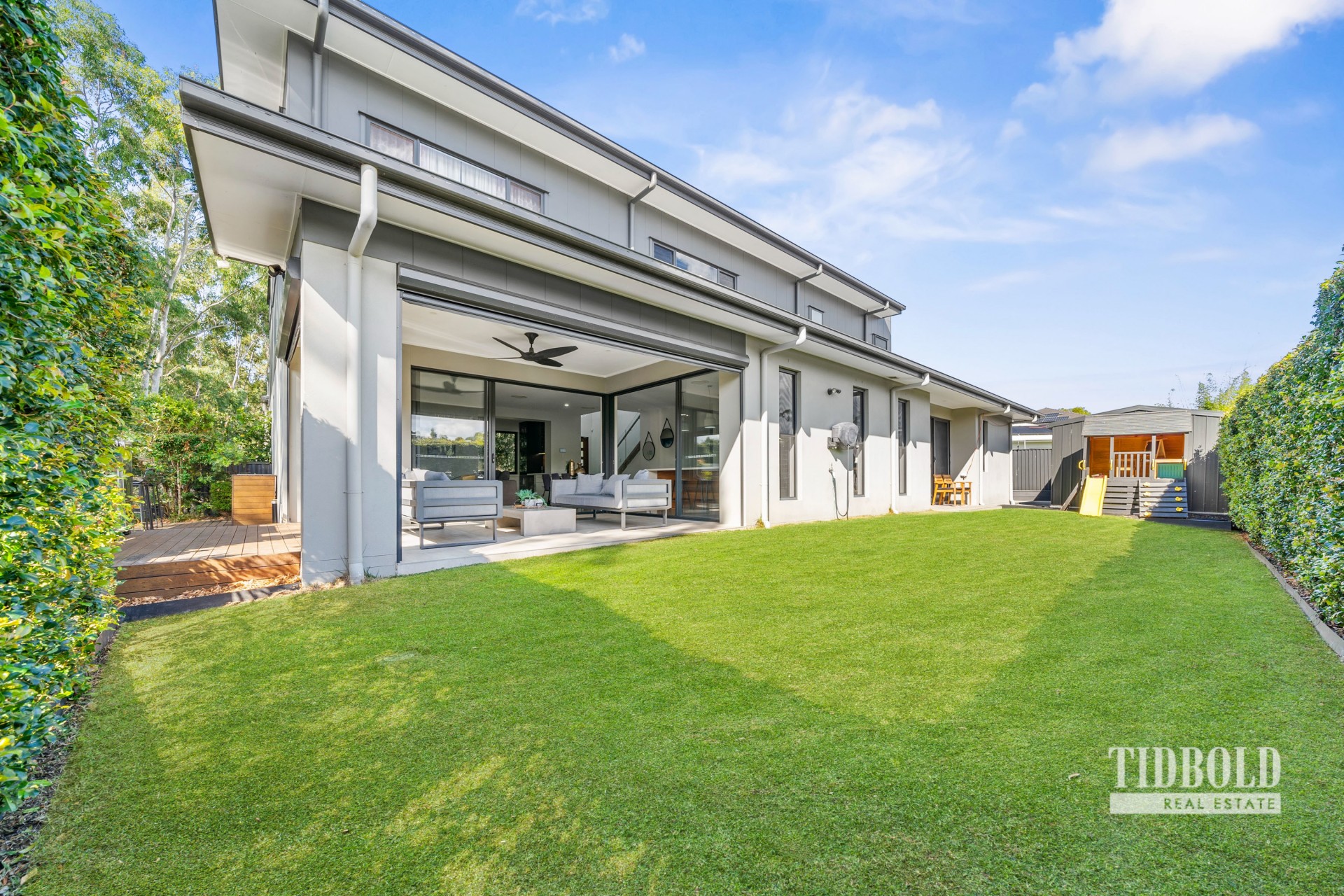 10 Isaac Place, Redland Bay - Thumbnail 3