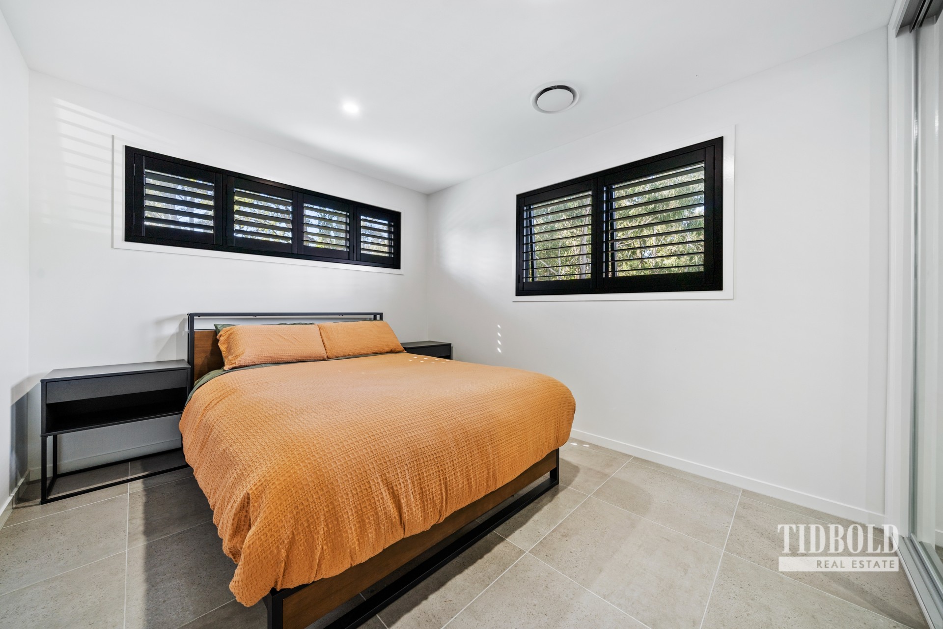 10 Isaac Place, Redland Bay - Thumbnail 8