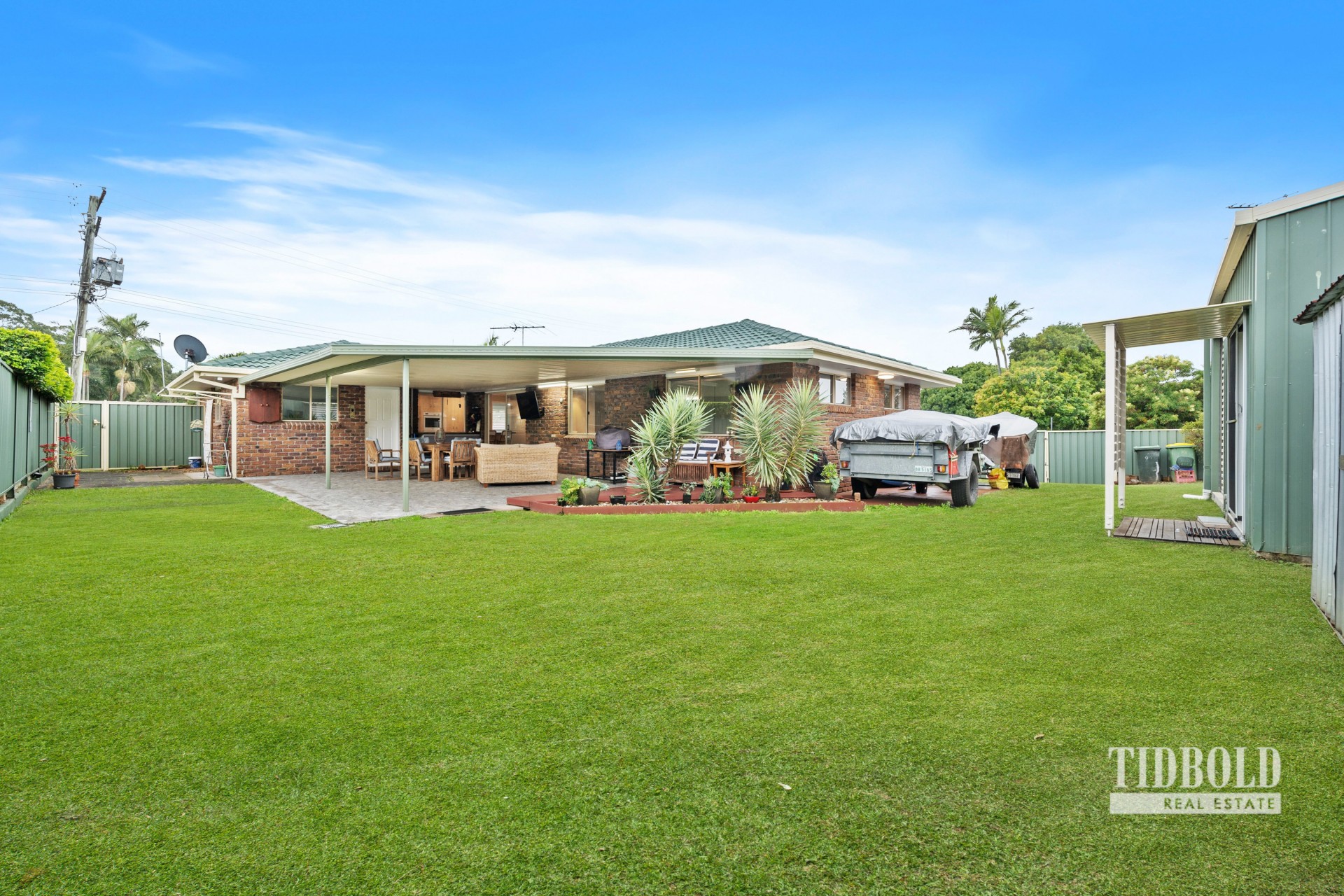 121 Sycamore Parade, Victoria Point - Thumbnail 2