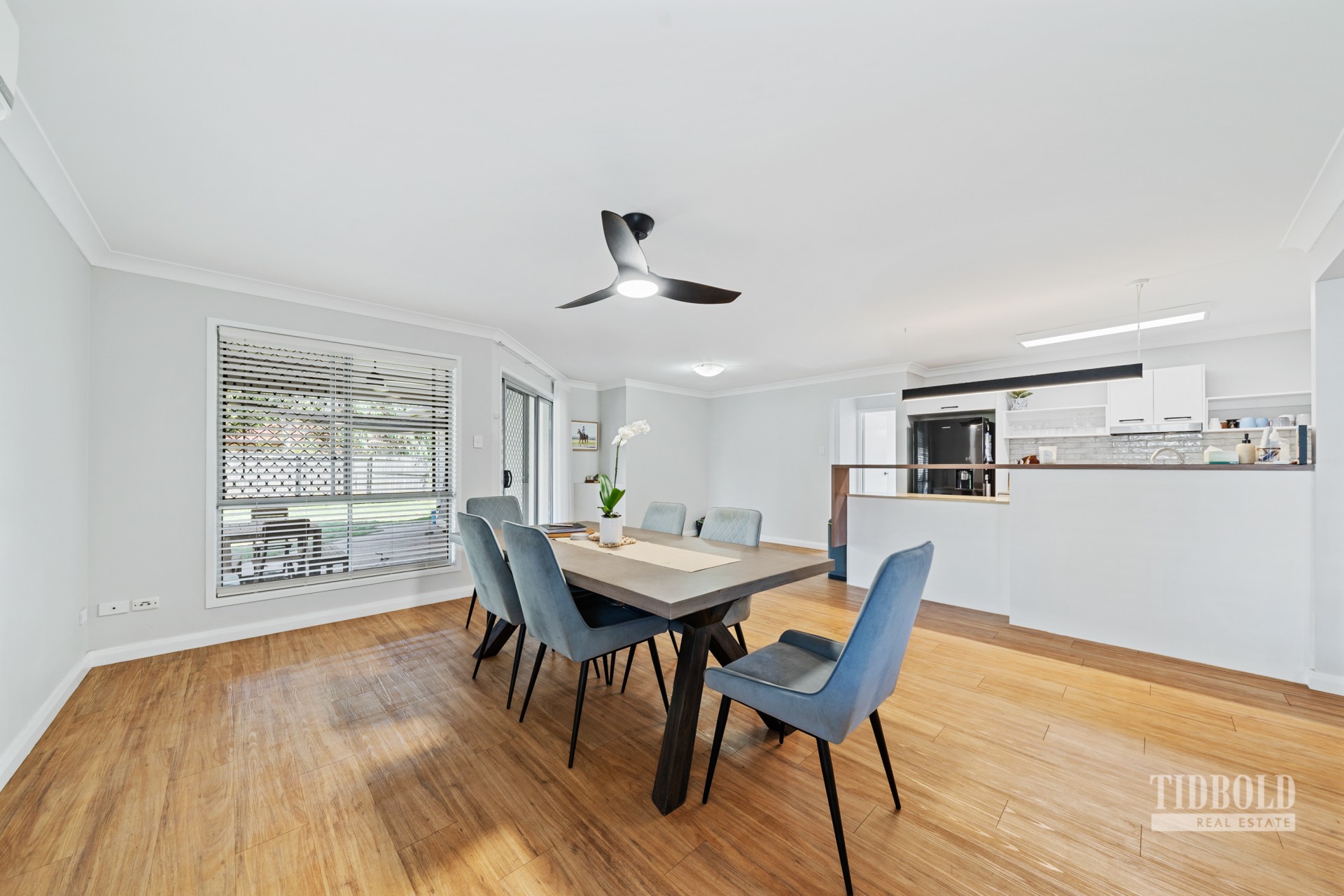18 Pelorus Street, Redland Bay - Thumbnail 4