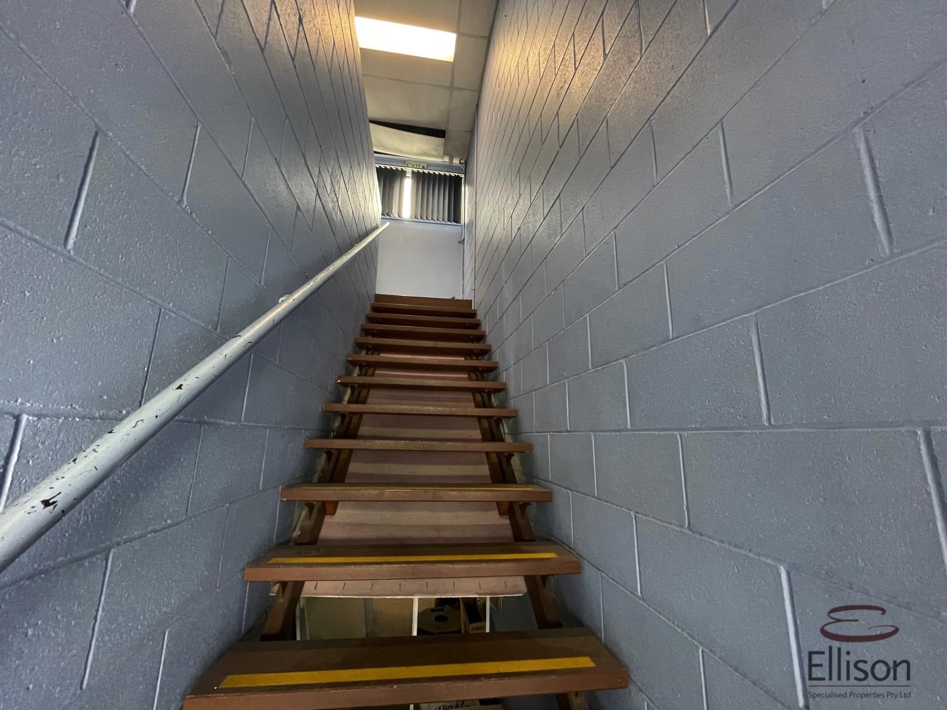 Image 12