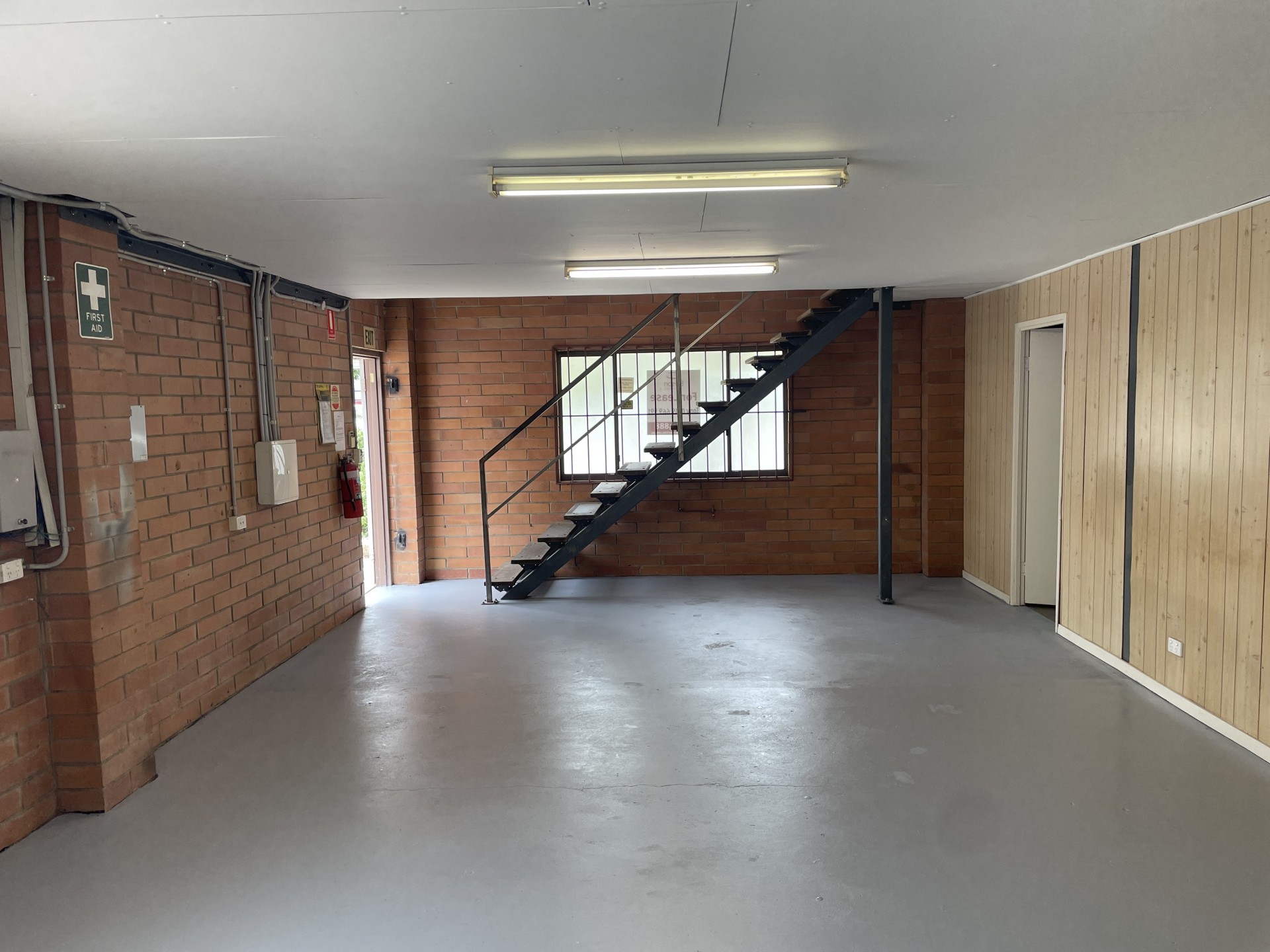 Image 12