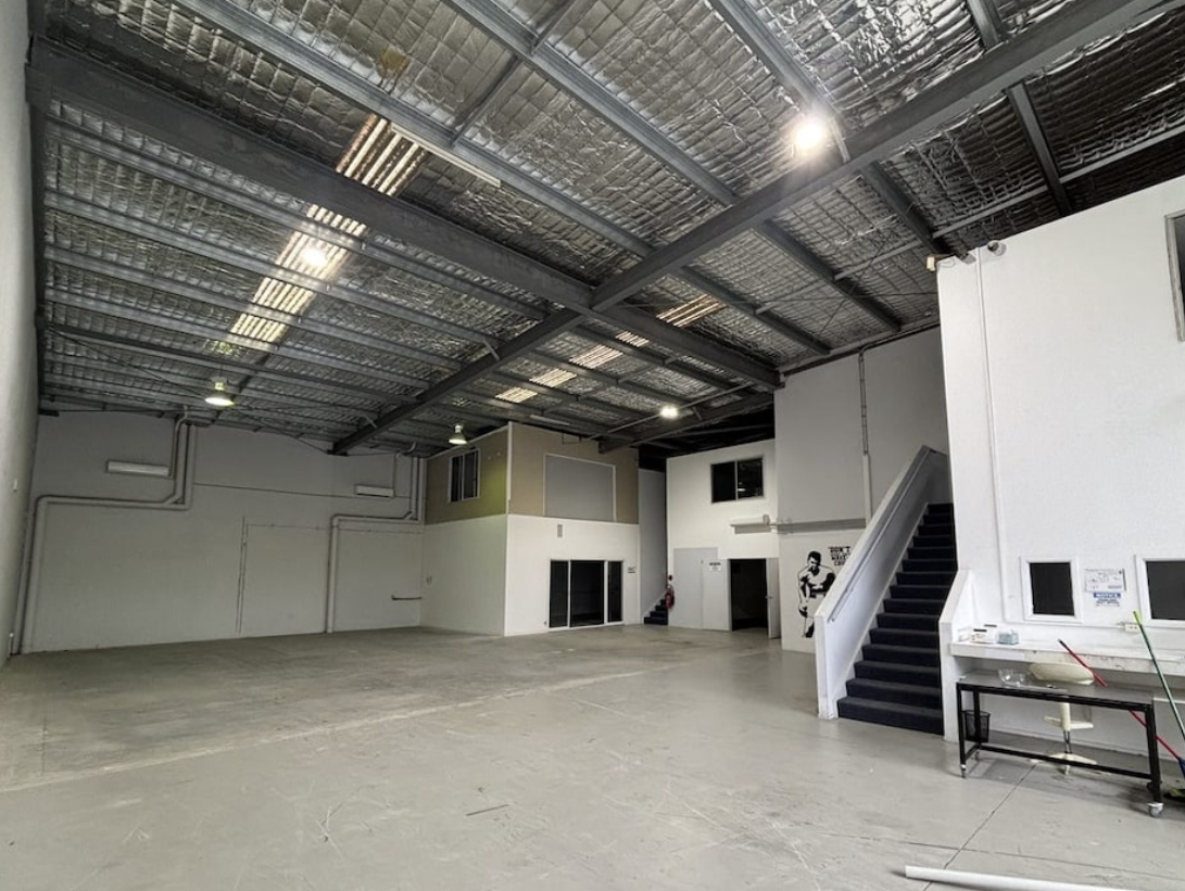Image 4