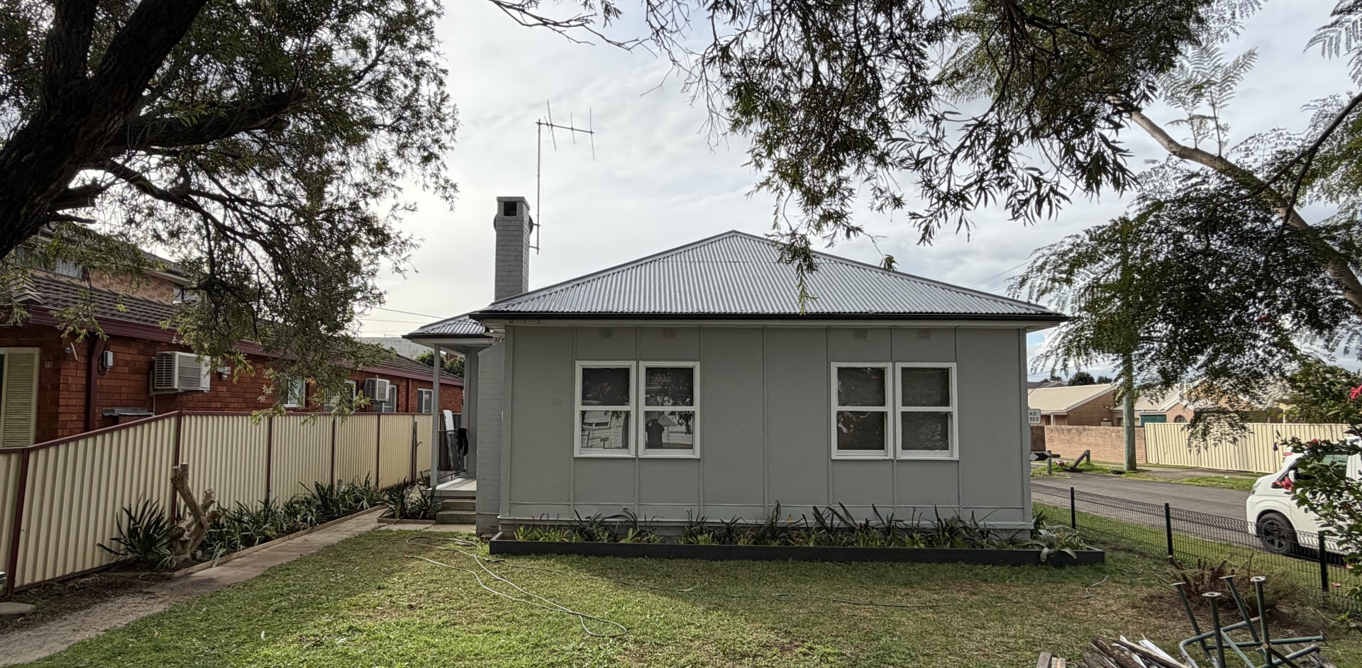 Image 1