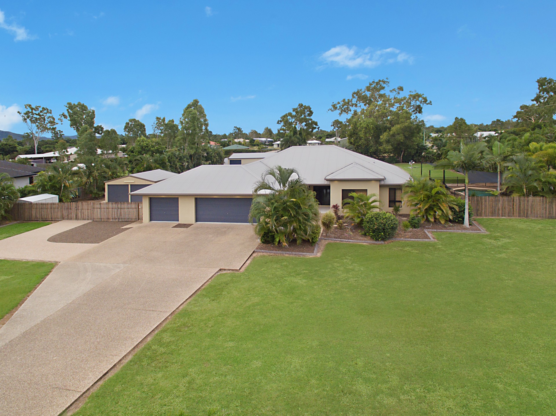 1 Juneehordern Court, Alice River > RE/MAX Excellence