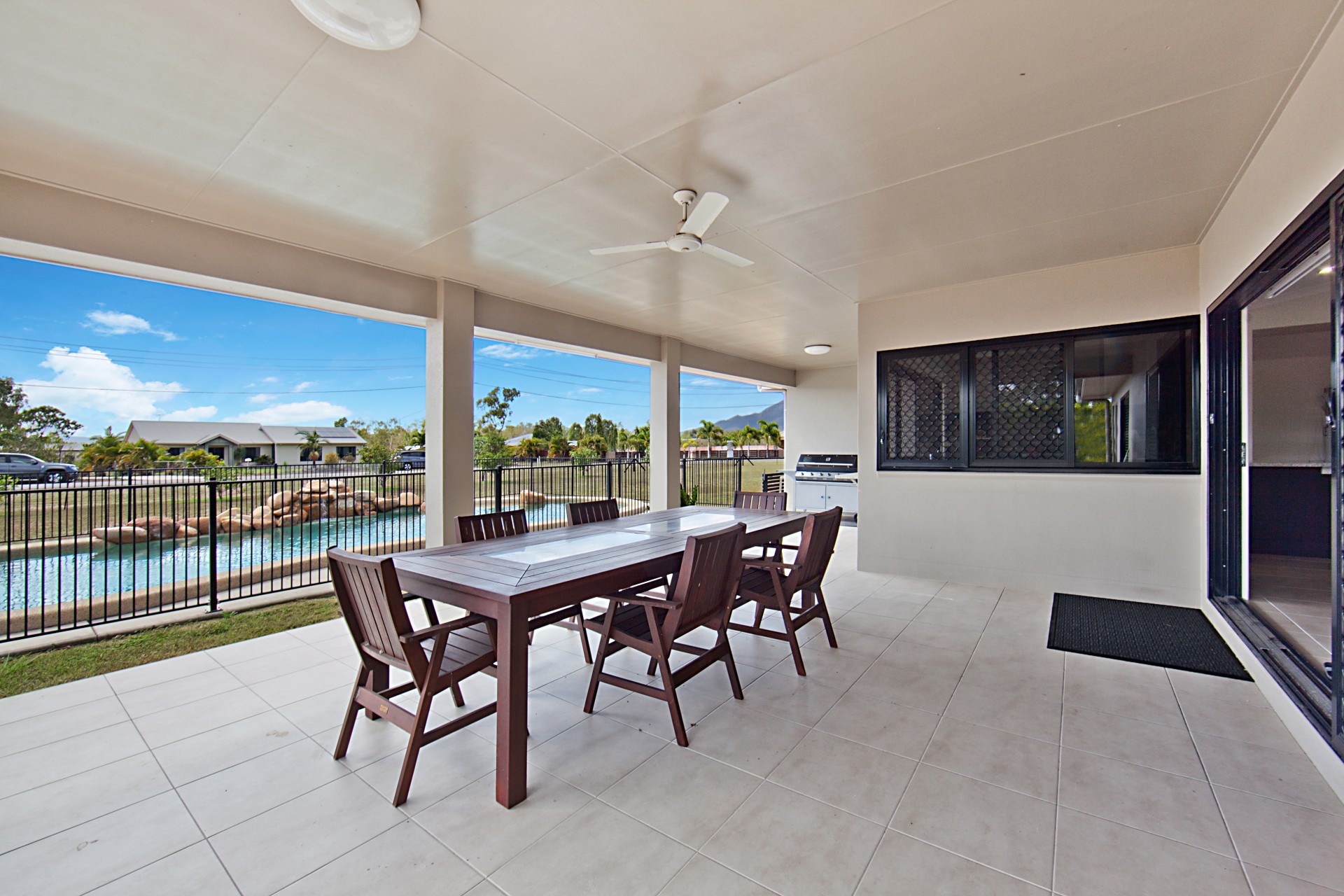 12 Therese Court, Alice River > RE/MAX Excellence