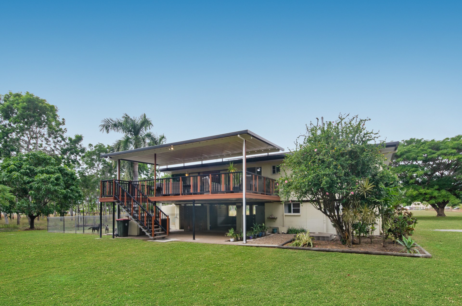 54 Alligator Creek Road, Alligator Creek > RE/MAX Excellence