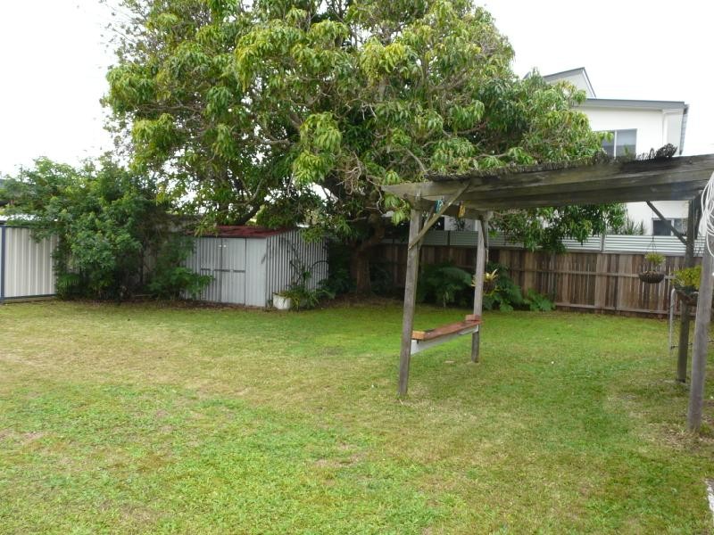 54 Shields Street, Redcliffe, QLD 4020, Redcliffe - Thumbnail 6