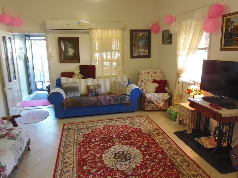 Image 10
