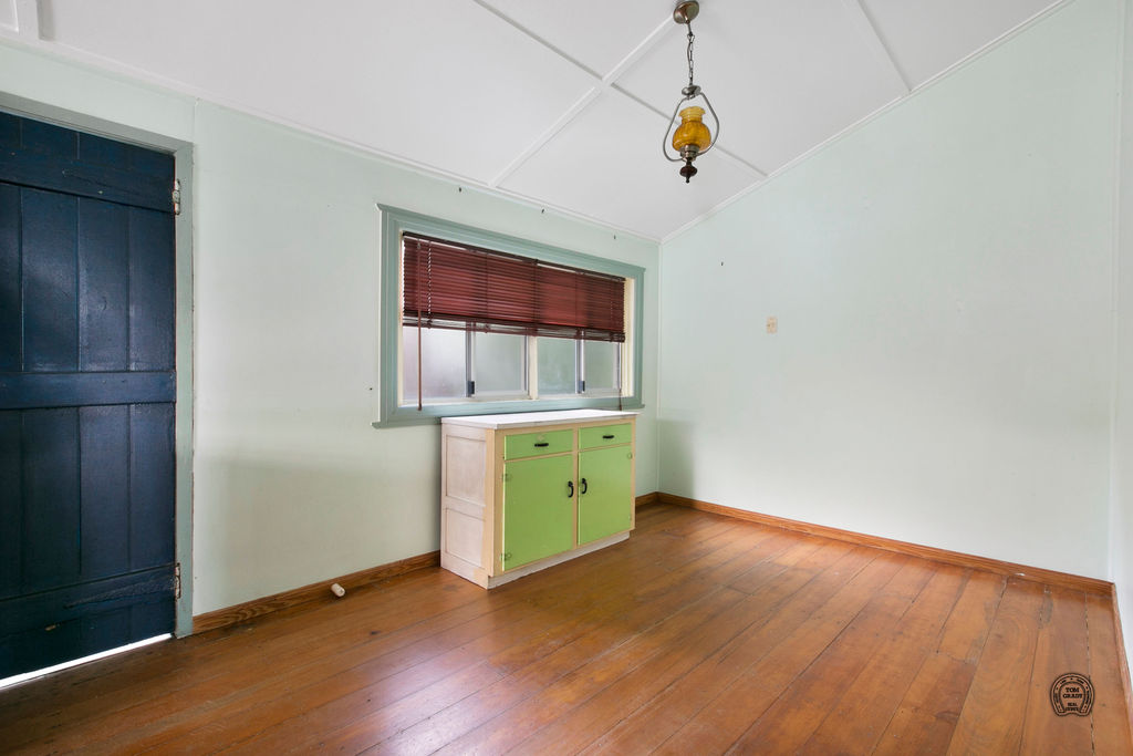 Image 12