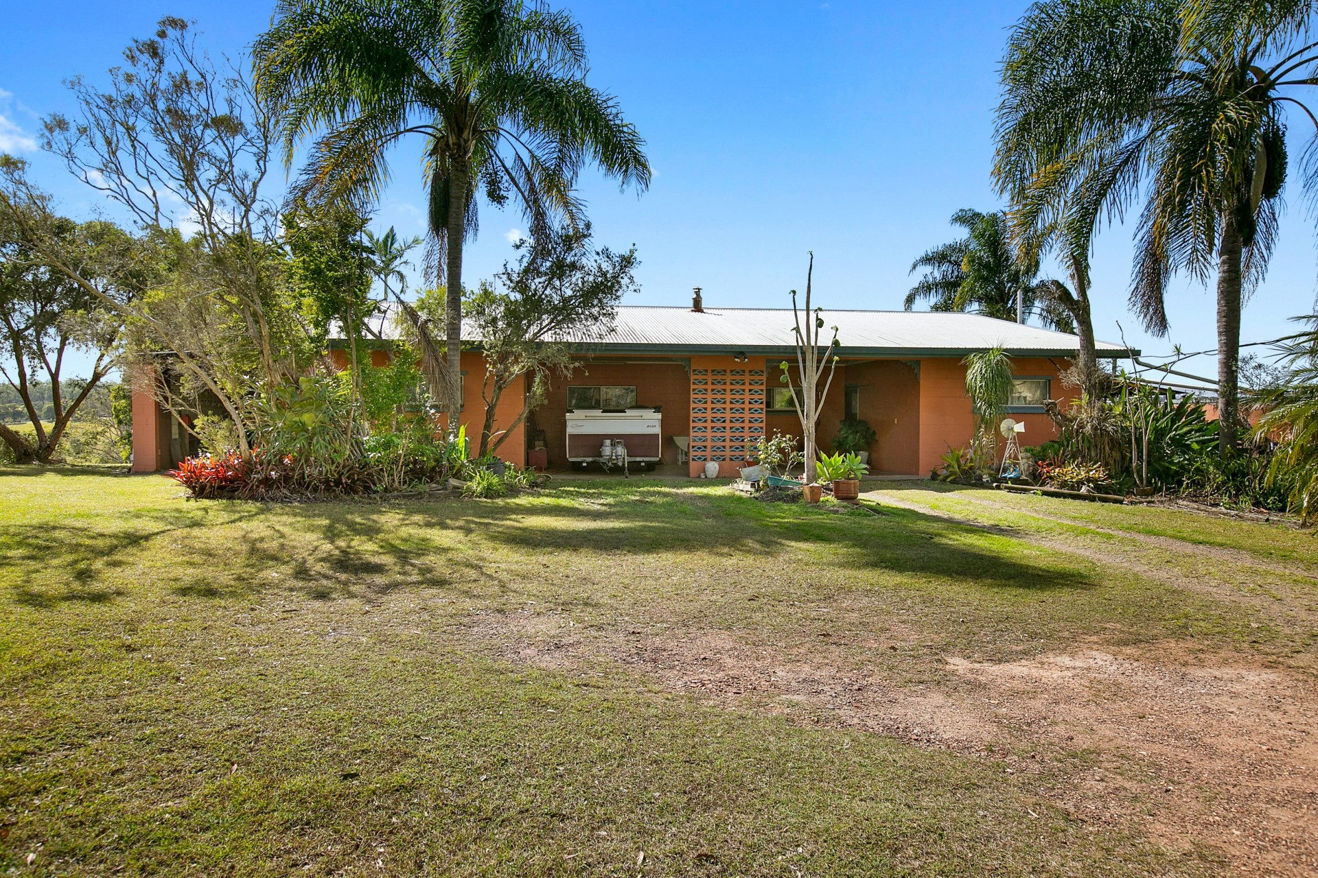 276 North Deep Creek Road, North Deep Creek > Tom Grady Real Estate