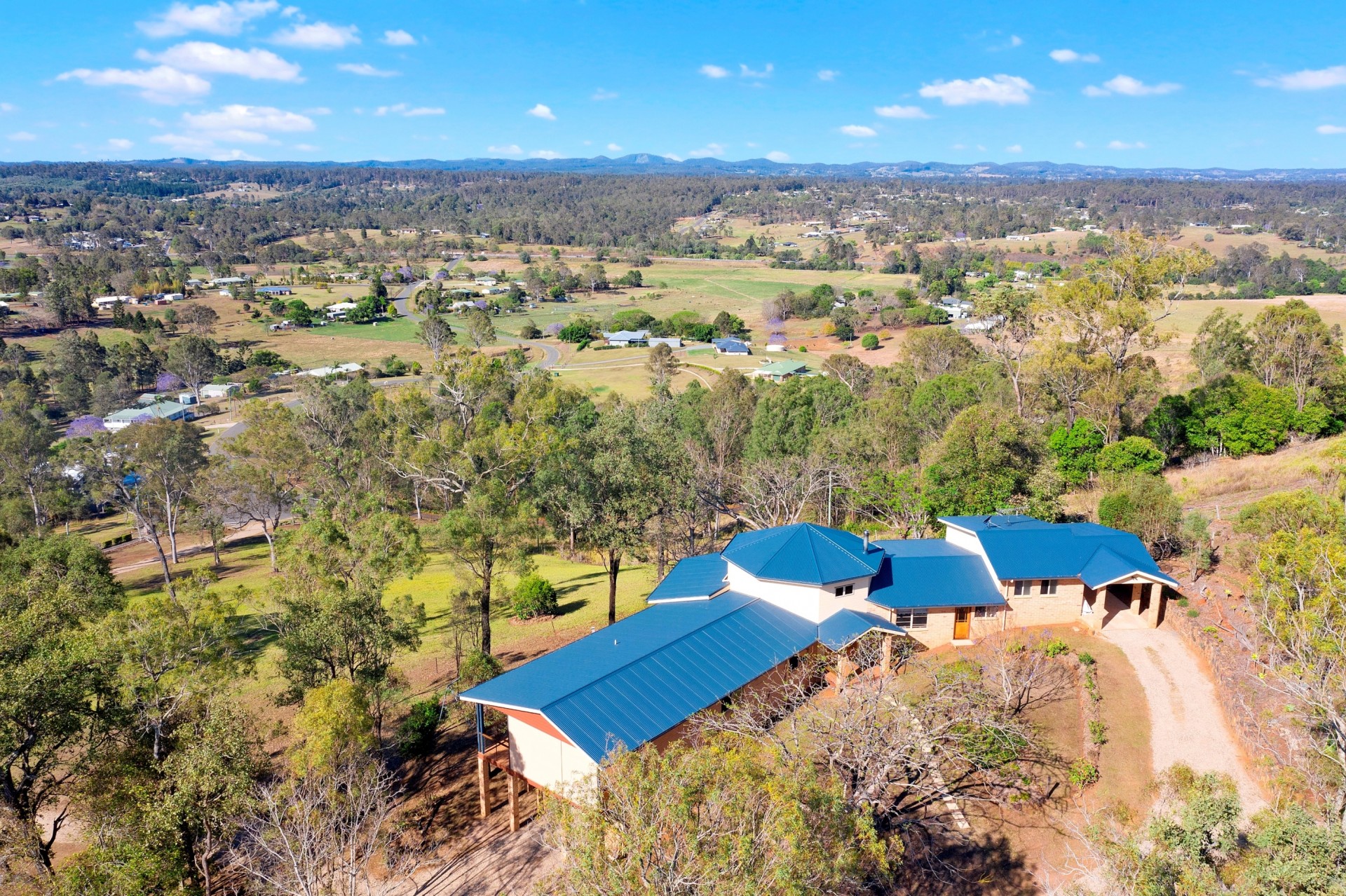 109 Robert Road, Chatsworth > Tom Grady Real Estate