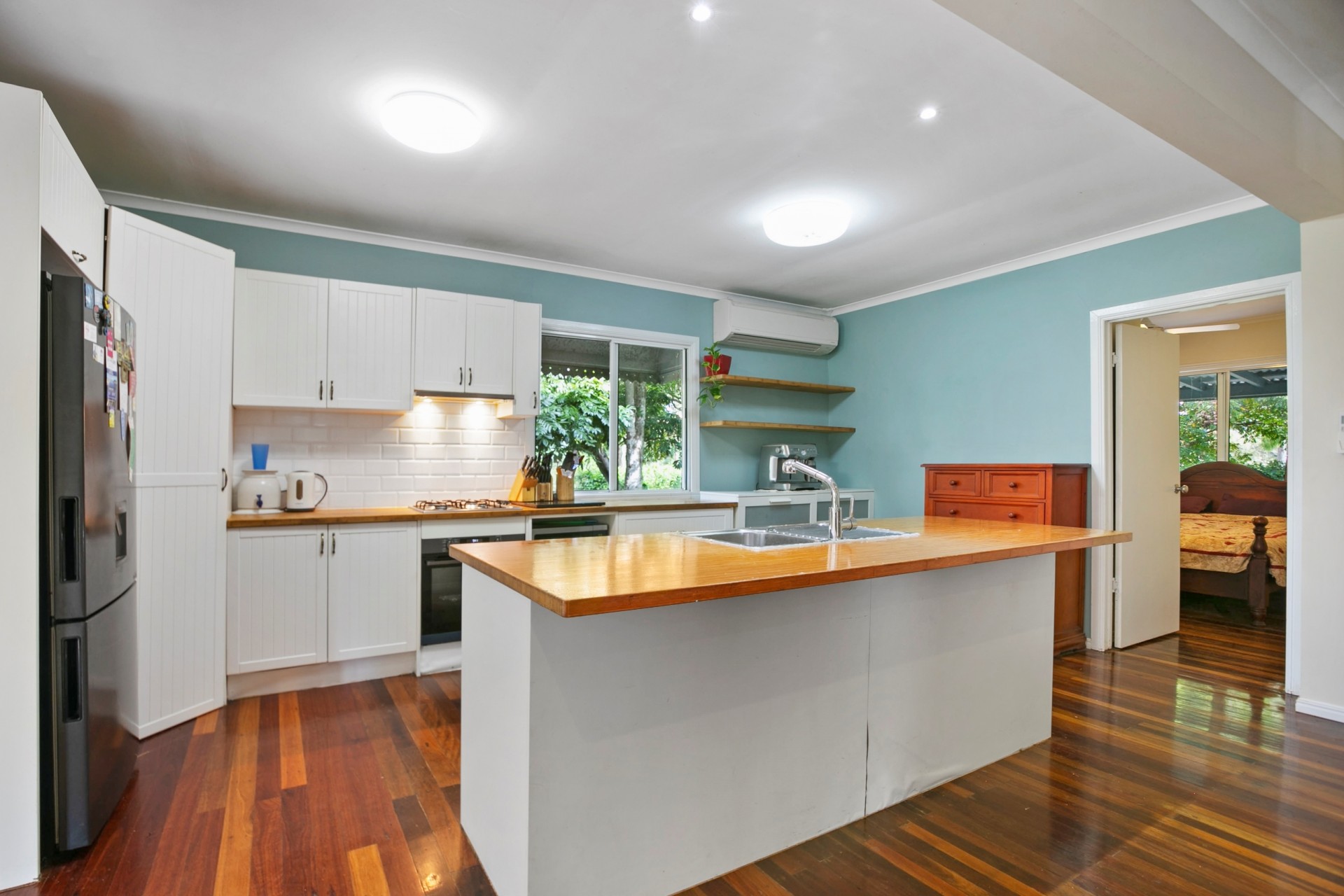 288 Mc Intosh Creek Road, Jones Hill > Tom Grady Real Estate