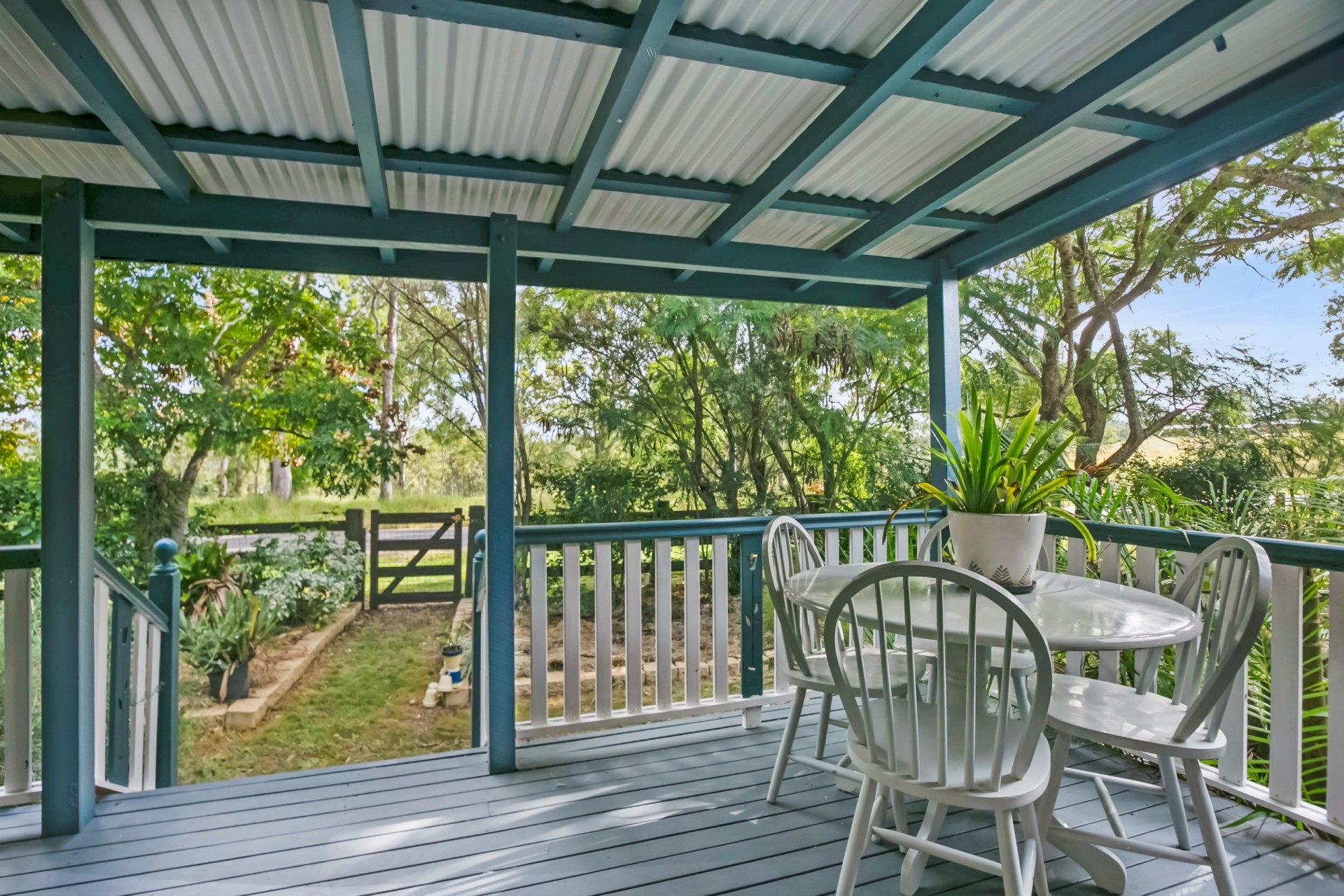 288 Mc Intosh Creek Road, Jones Hill > Tom Grady Real Estate