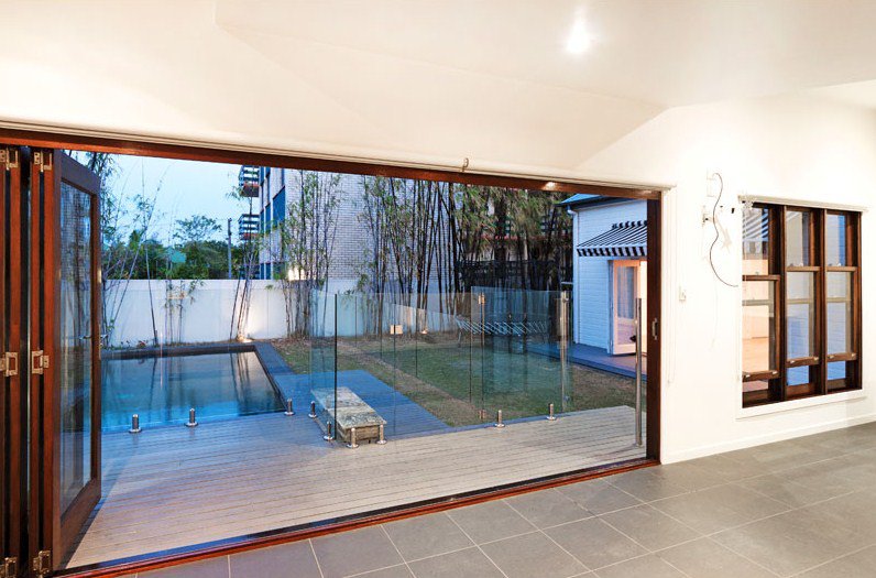 .54 Linton Street, Kangaroo Point - Thumbnail 8