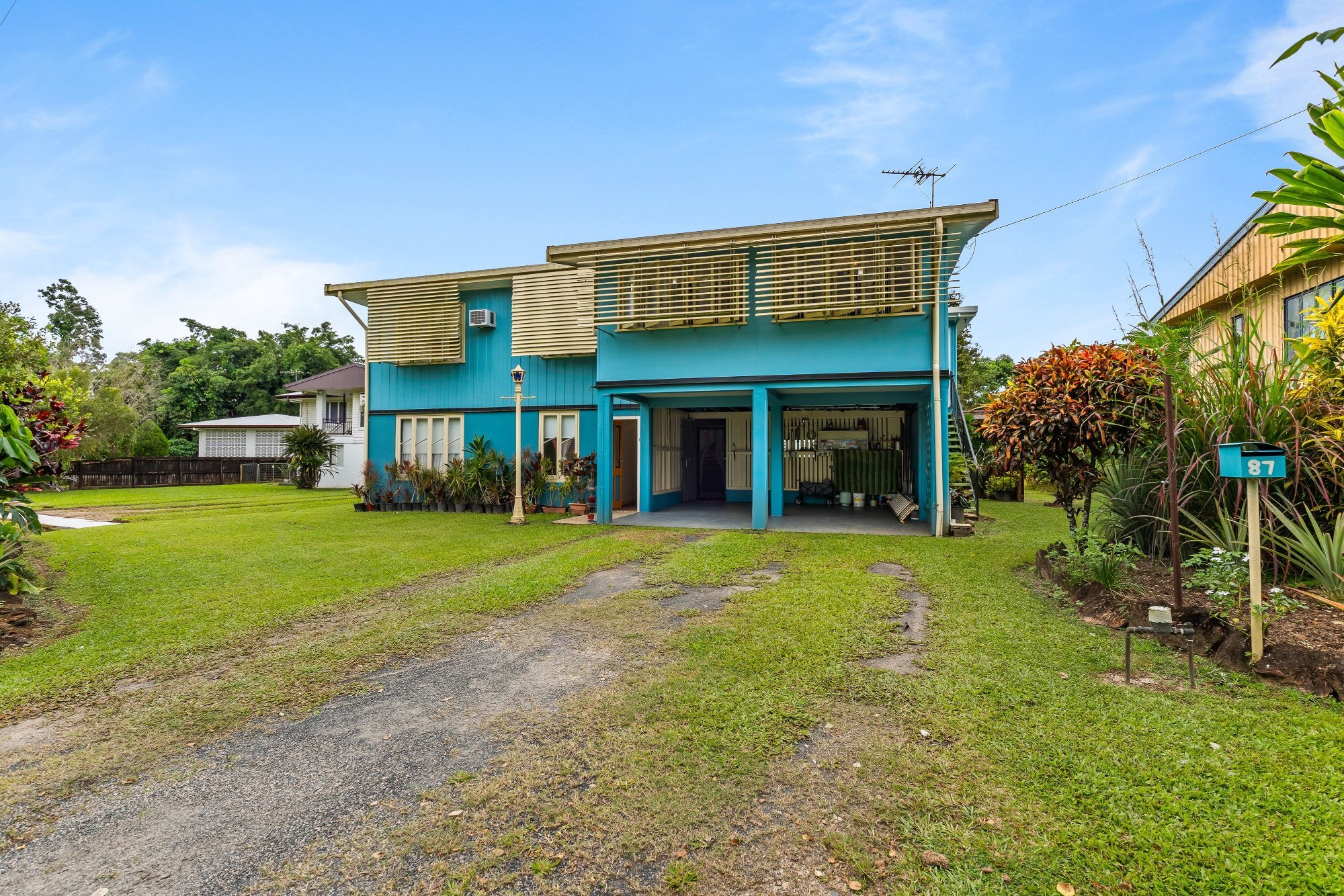 87 Coronation Drive, Innisfail, Innisfail - Image 1