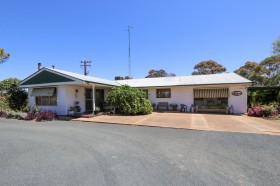 Property in West Wyalong - Sold for $850,000