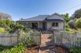 Property in Ganmain - Sold