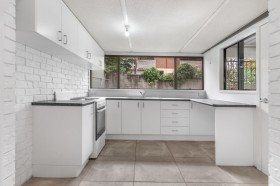 14a Isedale Street, Wooloowin, QLD 4030