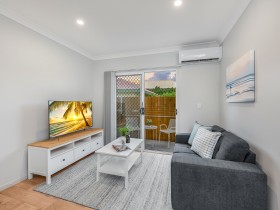 3/27 Field Avenue, Hemmant, QLD 4174