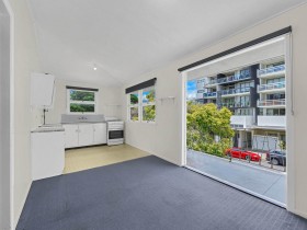 8/16 Isedale Street, Wooloowin, QLD 4030