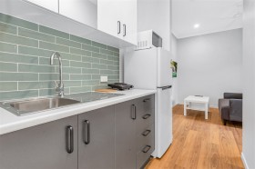 2/43 Bartholomew Street, Zillmere, QLD 4034