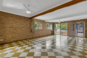 76a Armstrong Road, Cannon Hill, QLD 4170