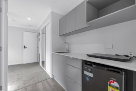 4/19a Bowering Street, Lota, QLD 4179