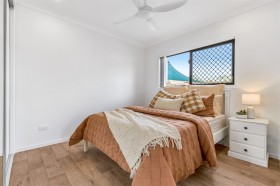 2/1327 Beaudesert Road (cnr Sussex Rd), Acacia Ridge, QLD 4110