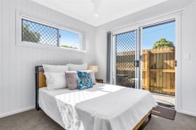 2/190 Sibley Road (cnr Fordel Street), Wynnum West, QLD 4178