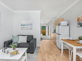 2/27 Field Avenue, Hemmant, QLD 4174