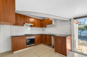 1/16 Cricket Street, Petrie Terrace, QLD 4000