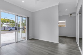 1/19a Bowering Street, Lota, QLD 4179
