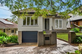 4 Suvla Street, Balmoral, QLD 4171