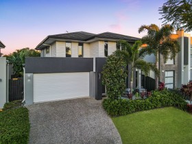 19 Soar Street, Rochedale, QLD 4123