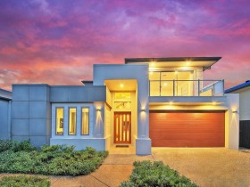 71 Finch Parade, Rochedale, QLD 4123