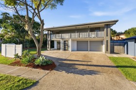 16 Montreal Street, Wishart, QLD 4122