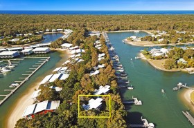 Property in South Stradbroke - Sold for $300,000